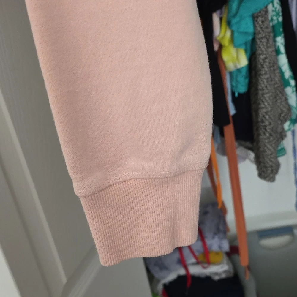 Gymshark Peach Cropped Hoodie - Picture 5 of 8